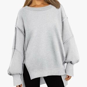 Oversized Gray Sweatshirt